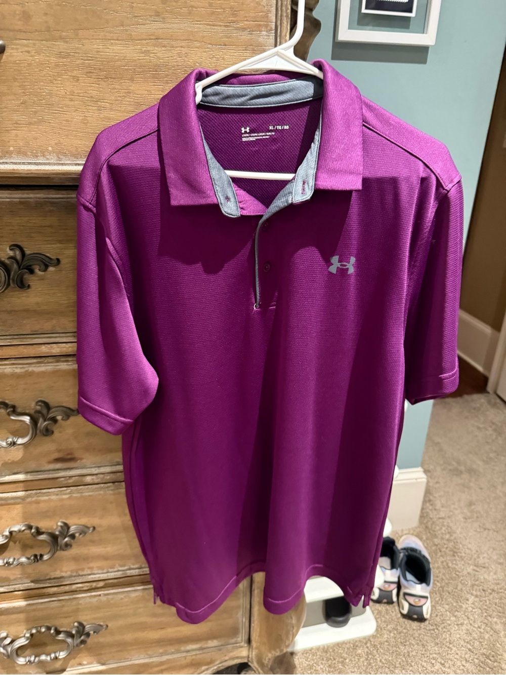 Under Armour Men’s Magenta Polo Shirt with Gray Trim